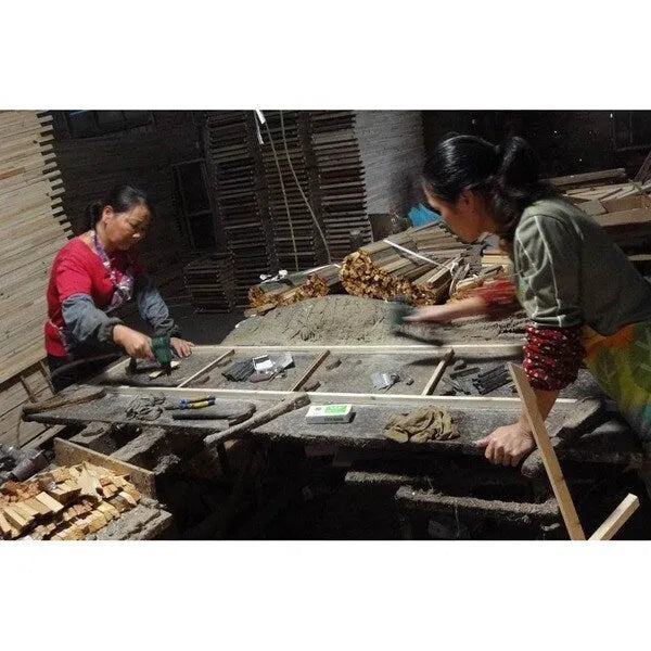 Handmade Small 3-drawer Korean Antique-style Credenza (China)